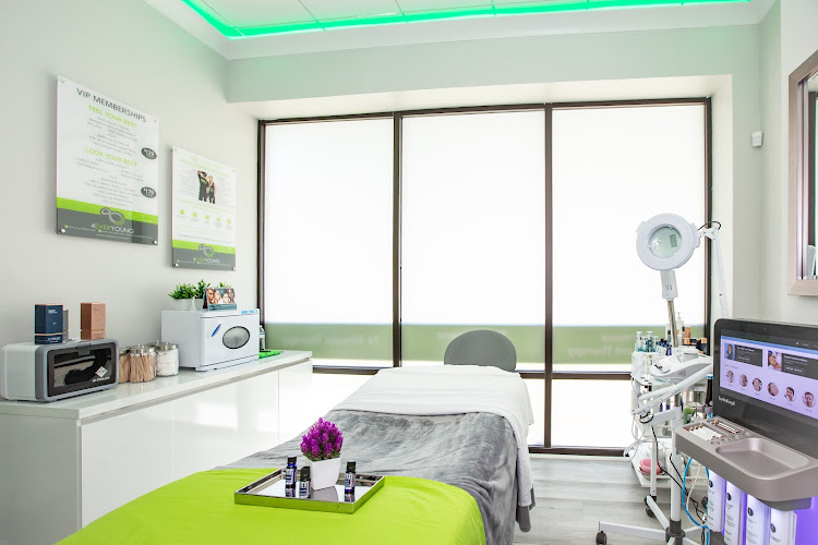 4Ever Young Anti-Aging & Wellness Center clinic