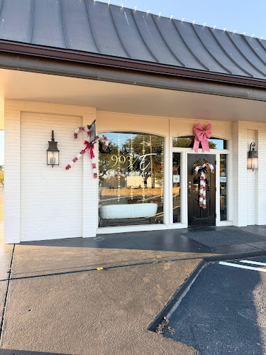 903 Essentials clinic