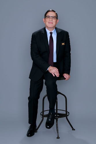 Aziz Michael MD clinic