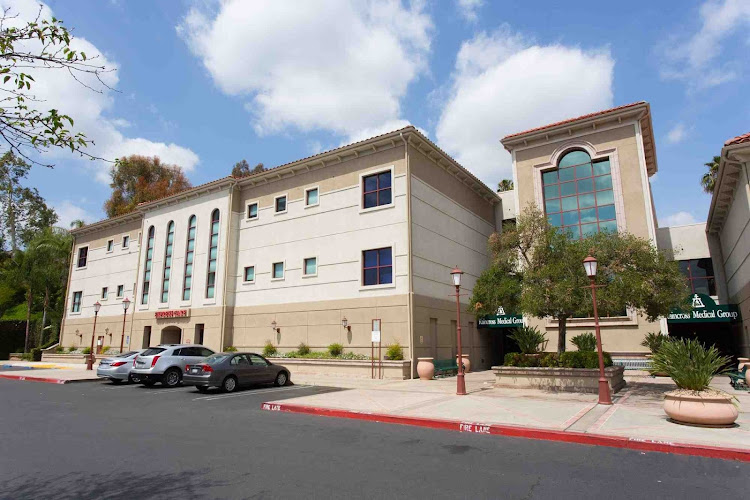 Carl Knopke MD / IE Weight Loss clinic