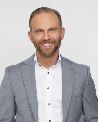 De-Senesce Longevity and Wellness clinic