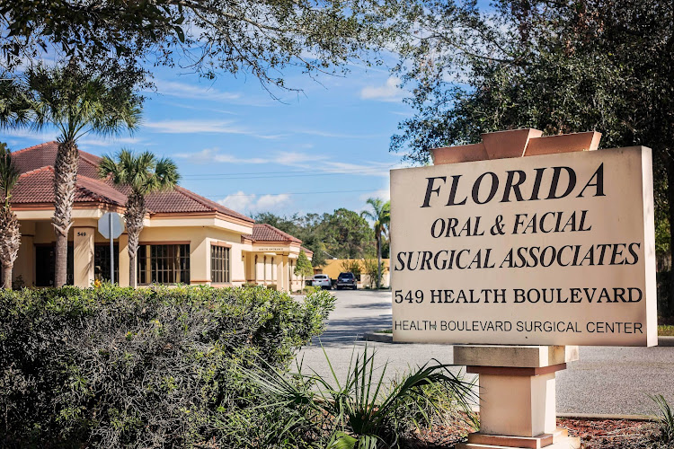 Dr. Curt Schalit, FACS clinic