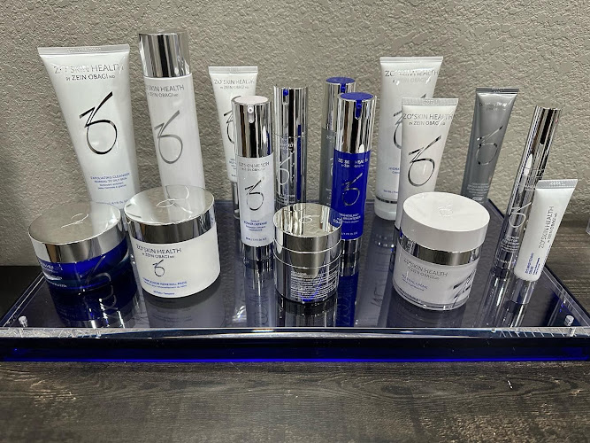 Luxury Lounge Aesthetics & IV Wellness clinic