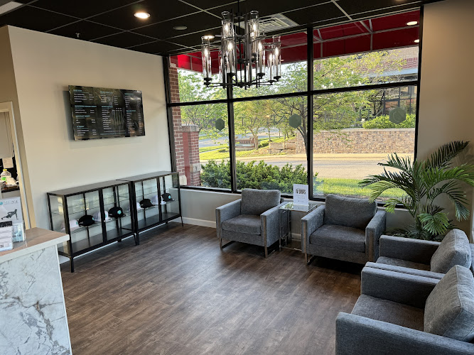 NEUAGE HEALTH + WELLNESS - Leawood, KS clinic