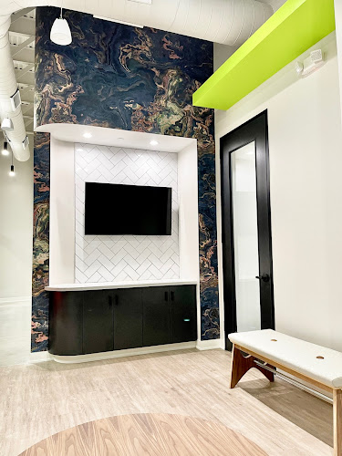 NeuMed Modern Urgent Care + IV Therapy, Tanglewood/Galleria clinic