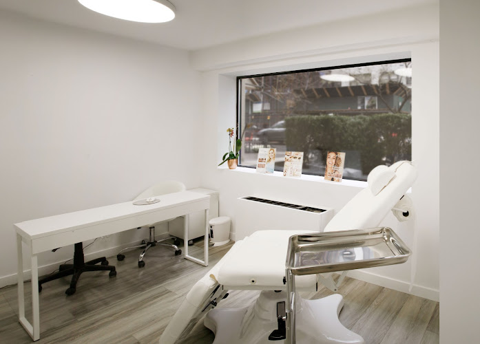 Renaissance Medical by Dr. Yixiu Zheng clinic