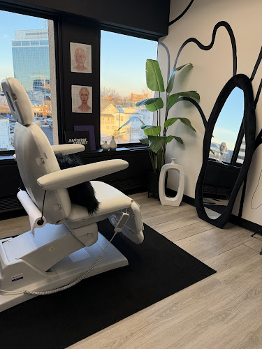 Replenish Aesthetics & Wellness clinic