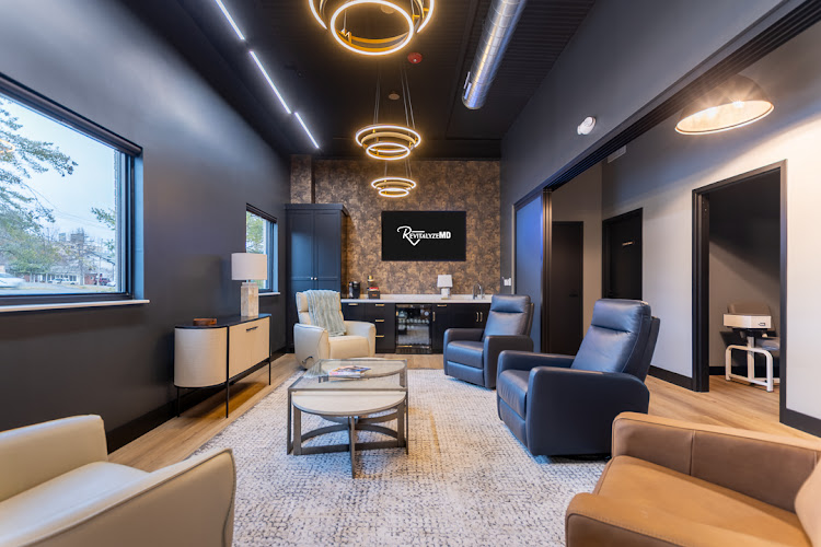 RevitalyzeMD clinic