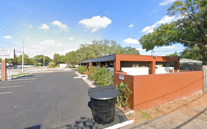 Roberts Mark A MD clinic