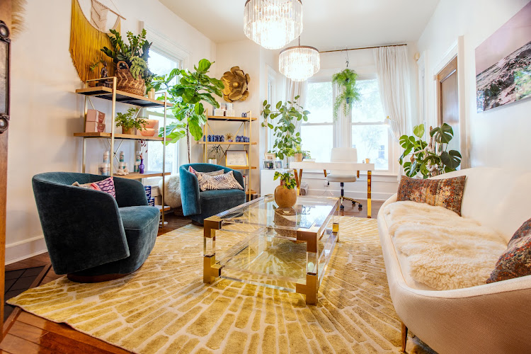 Saving Face - Body & Mind clinic