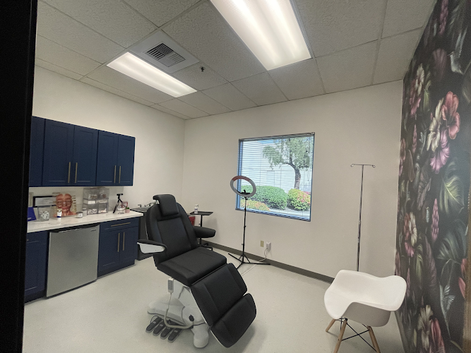 Savvy Beauty and Wellness clinic