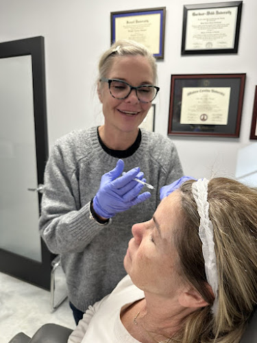 SkinOvation Advanced Aesthetics clinic