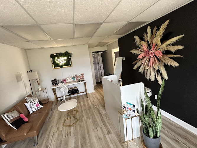 The Confidence Studio clinic