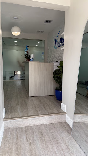 Vitalité Wellness Center, Dr. Che J. Calzadilla clinic