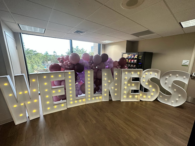 Wellness by Dr. Natalia Luraguiz, MD clinic